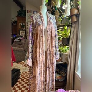 Kantha Bae upcycled 💜 lavender 💜 sari Free Size Kimono Duster